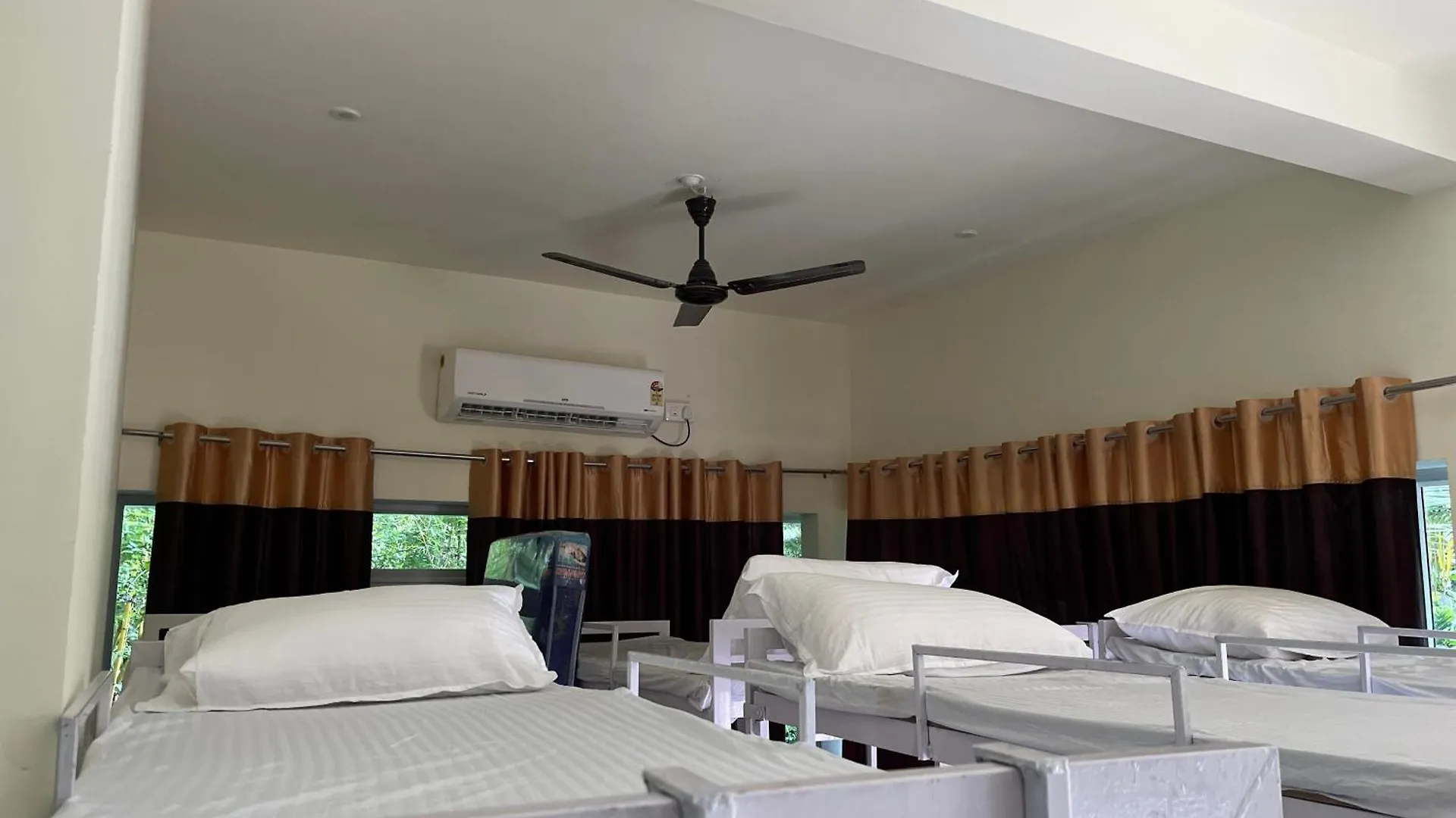 Vinodam Lake View Resort Alappuzha 0*,
